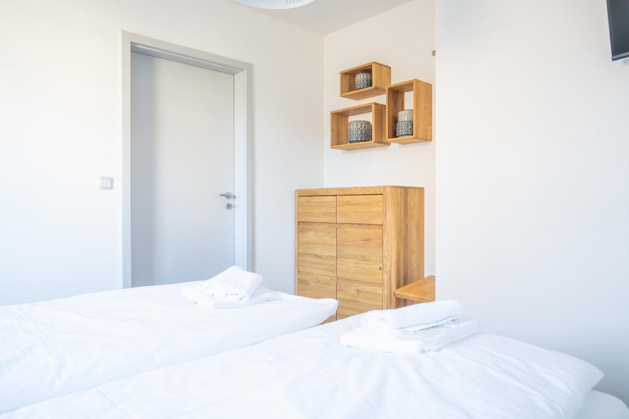 Kranichhus - Kranich 1 Appartement Born Buitenkant foto